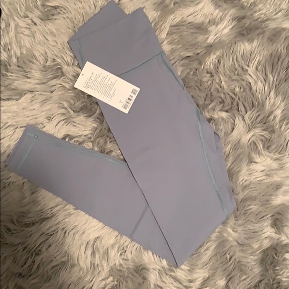lululemon athletica Pants - 🔥 NWT Wunder Under HR Tight 31’ Size 6